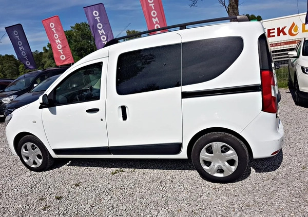 Dacia Dokker cena 29900 przebieg: 222000, rok produkcji 2016 z Białystok małe 379